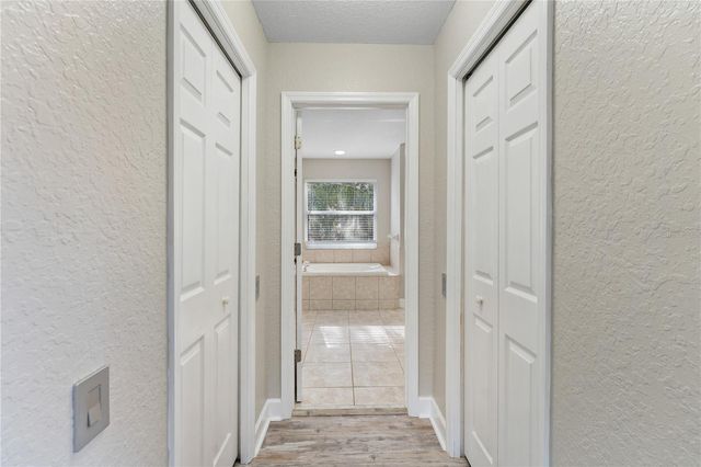 10239 GARDEN ALCOVE DRIVE, Tampa, FL 33647