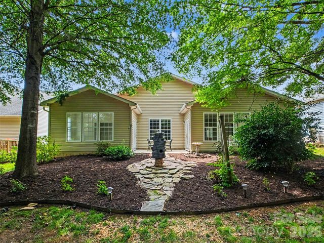 834 Platinum Drive, Fort Mill, SC 29708