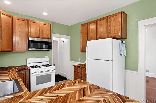 166 Woodside Avenue, Buffalo, NY 14220