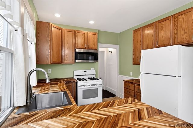 166 Woodside Avenue, Buffalo, NY 14220