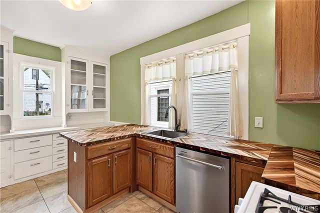 166 Woodside Avenue, Buffalo, NY 14220