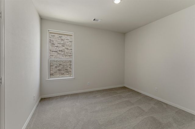 3516 Helena Street, Gainesville, TX 76240