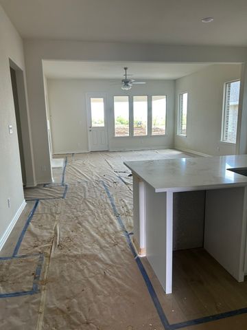 3516 Helena Street, Gainesville, TX 76240