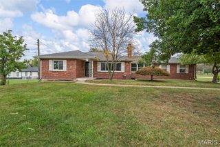 4500 Spring Drive, St Louis, MO 63123