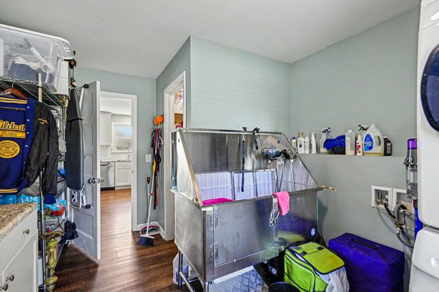 4086 Lake Pkwy, Hermitage, TN 37076