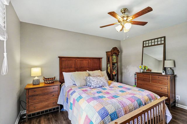 4086 Lake Pkwy, Hermitage, TN 37076