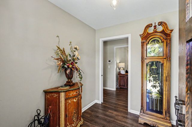 4086 Lake Pkwy, Hermitage, TN 37076