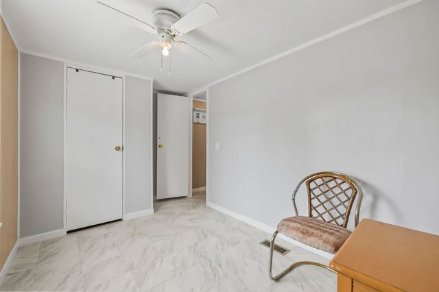 136 Crooked Island Circle, Murrells Inlet, SC 29576