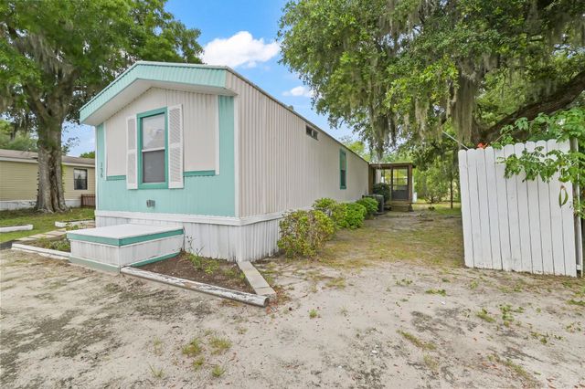 136 Crooked Island Circle, Murrells Inlet, SC 29576