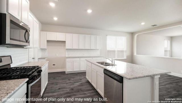 4618 Coral Bluffs, San Antonio, TX 78253