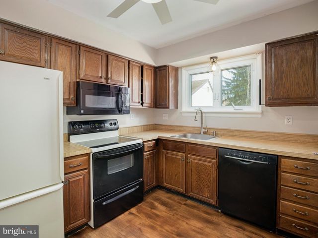 25 ABEL PL, Media, PA 19063