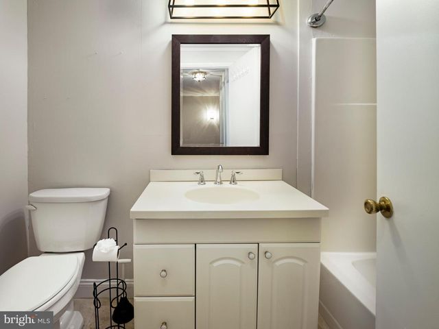 25 ABEL PL, Media, PA 19063