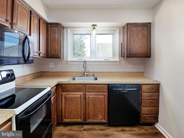 25 ABEL PL, Media, PA 19063