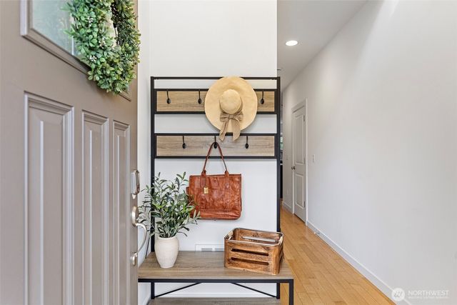 129 164th Place SE, Bothell, WA 98012