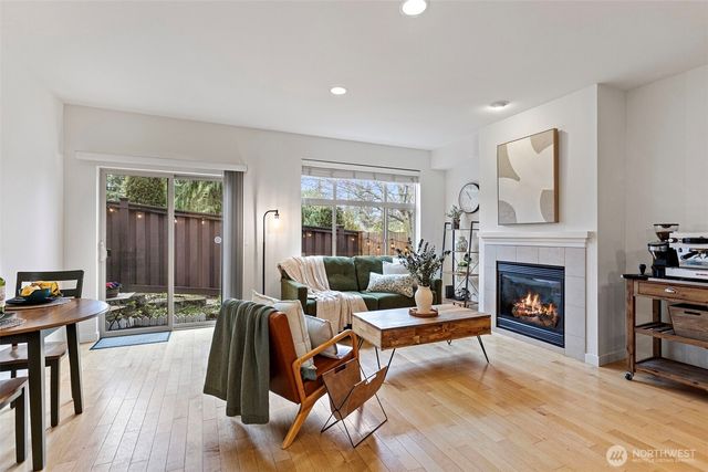 129 164th Place SE, Bothell, WA 98012