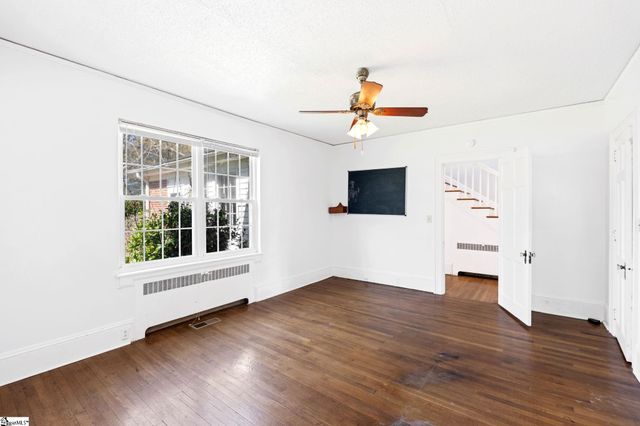 838 S Harper Street, Laurens, SC 29360