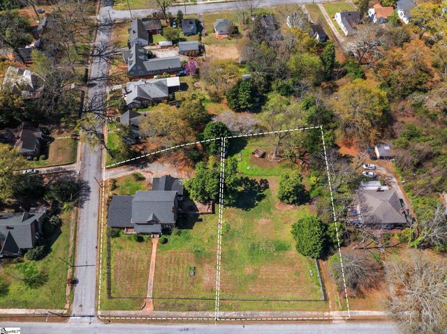 838 S Harper Street, Laurens, SC 29360