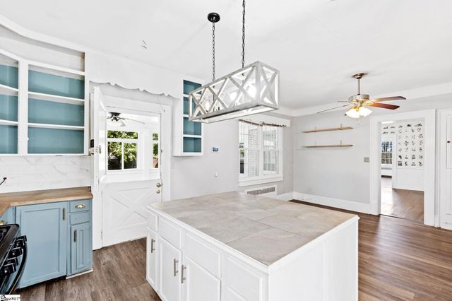 838 S Harper Street, Laurens, SC 29360