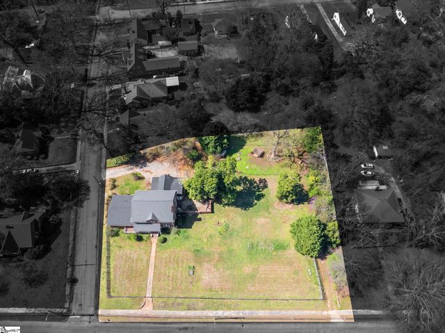 838 S Harper Street, Laurens, SC 29360