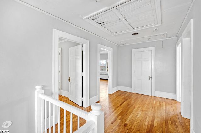 838 S Harper Street, Laurens, SC 29360