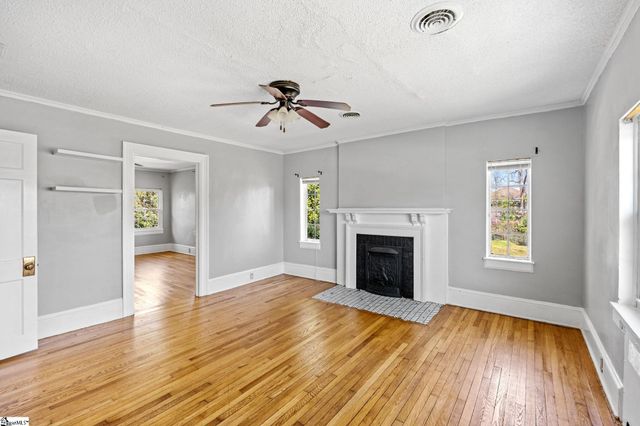 838 S Harper Street, Laurens, SC 29360