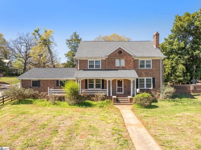 838 S Harper Street, Laurens, SC 29360