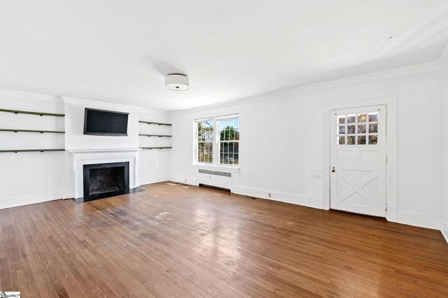 838 S Harper Street, Laurens, SC 29360