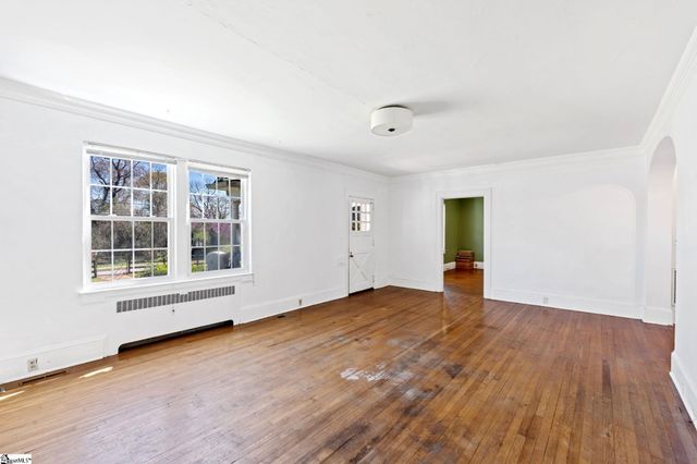 838 S Harper Street, Laurens, SC 29360