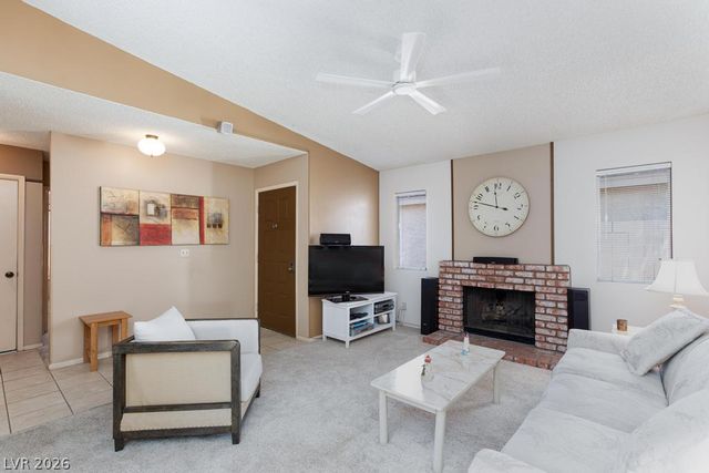 5040 Celebrity Circle, Las Vegas, NV 89119