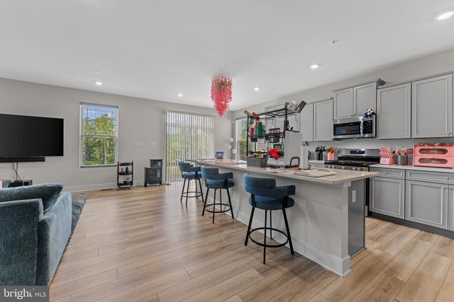 5192 NEWPORT CIR, White Plains, MD 20695