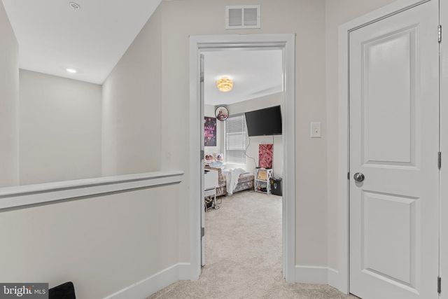 5192 NEWPORT CIR, White Plains, MD 20695
