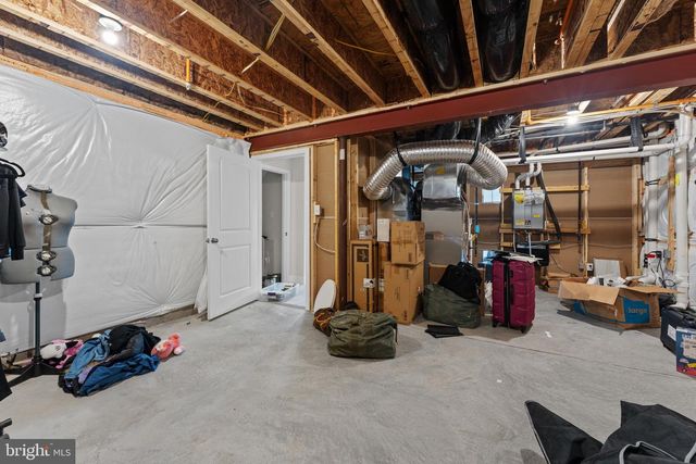 5192 NEWPORT CIR, White Plains, MD 20695