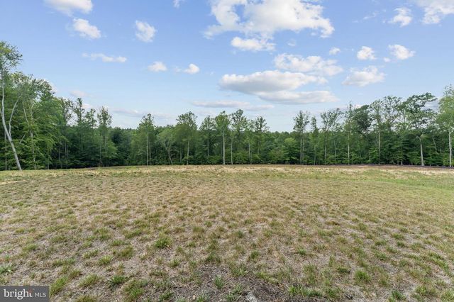 5192 NEWPORT CIR, White Plains, MD 20695