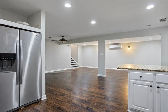 263 Mountainview Circle A, Canton, GA 30115