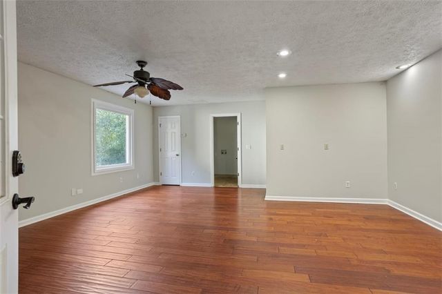 263 Mountainview Circle A, Canton, GA 30115