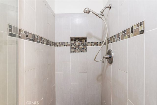39 Tarocco, Irvine, CA 92618