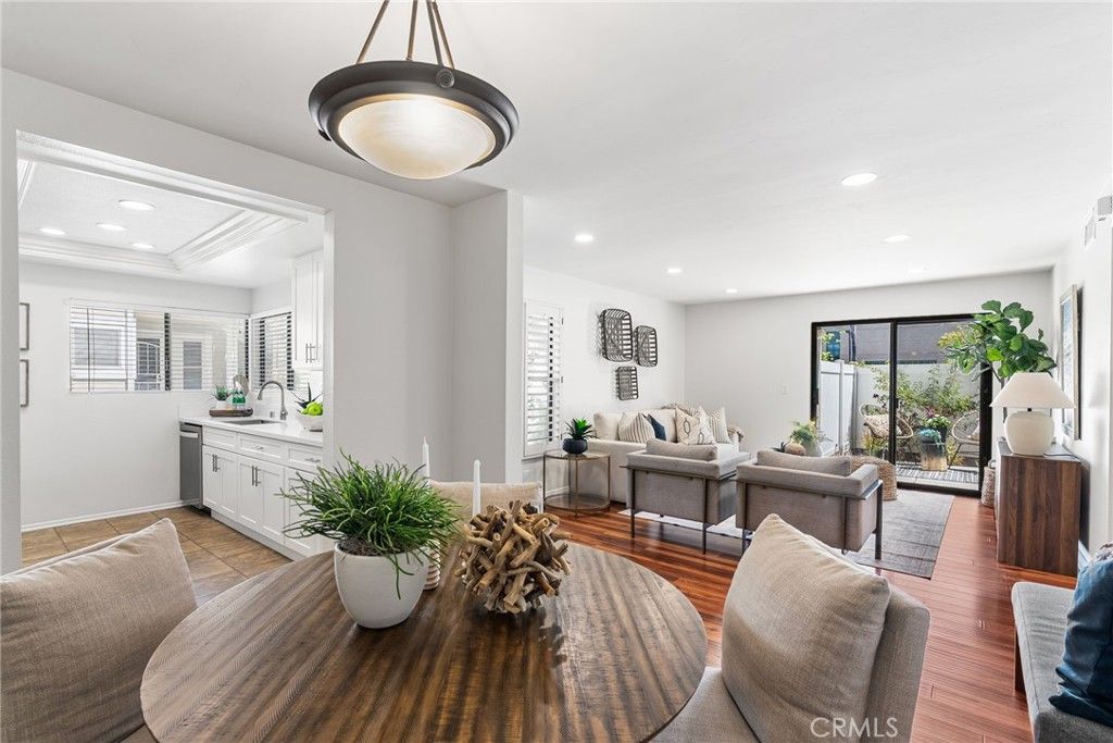 Image 12 of property listing at 39 Tarocco, Irvine, CA 92618