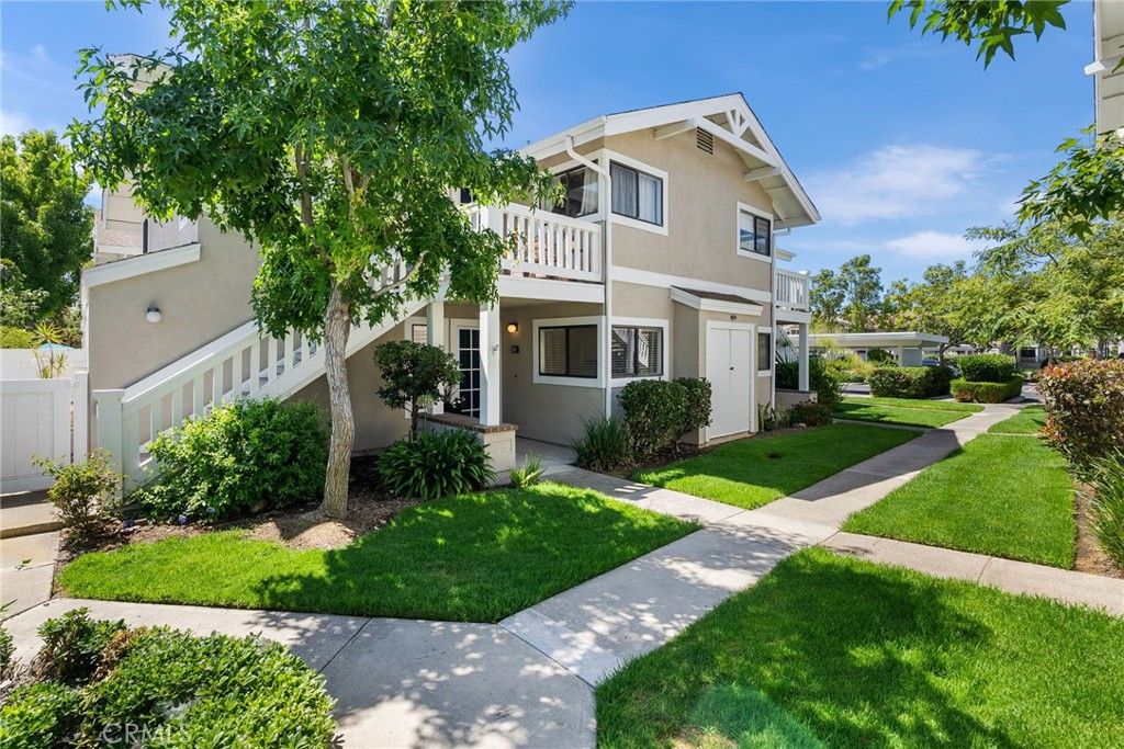 Image 21 of property listing at 39 Tarocco, Irvine, CA 92618