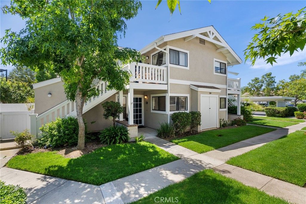 Image 4 of property listing at 39 Tarocco, Irvine, CA 92618