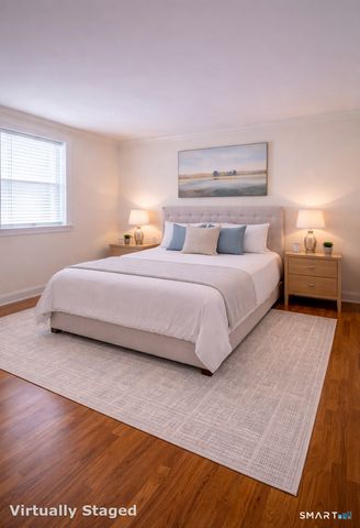 391 Reef Road 1A, Fairfield, CT 06824