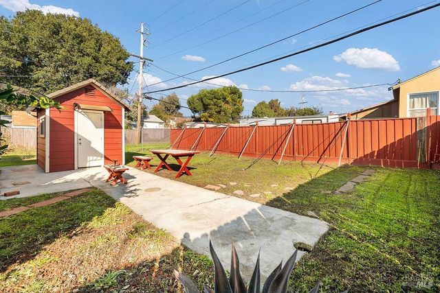 104 Hermosa Ave, Vallejo, CA 94589