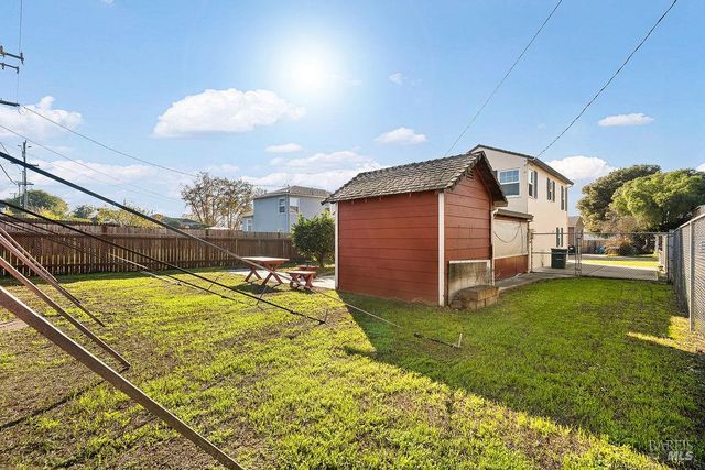 104 Hermosa Ave, Vallejo, CA 94589