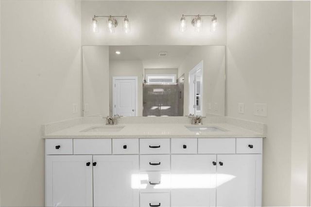 5587 Overview Drive, Flowery Branch, GA 30542