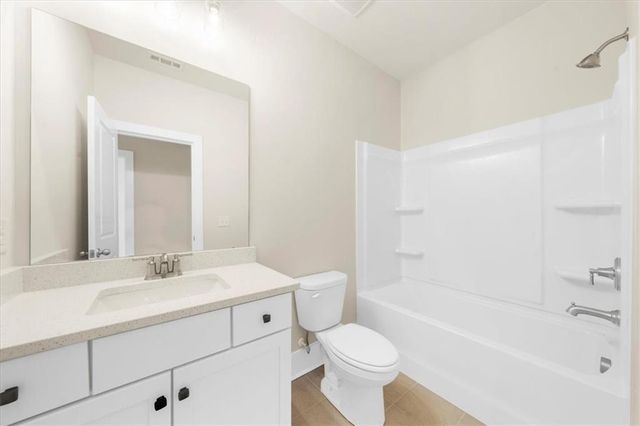 5587 Overview Drive, Flowery Branch, GA 30542