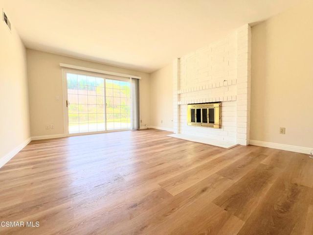 893 Lindawood Street, Newbury Park, CA 91320