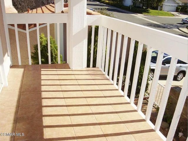 893 Lindawood Street, Newbury Park, CA 91320