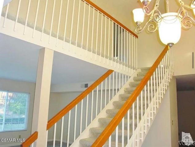 893 Lindawood Street, Newbury Park, CA 91320
