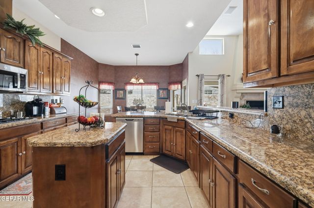 3701 TIERRA CHISUM Drive, El Paso, TX 79938