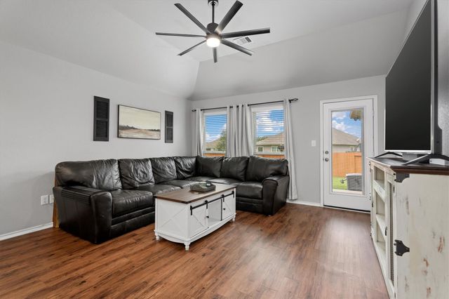 1928 Briar Grove Drive, Conroe, TX 77301