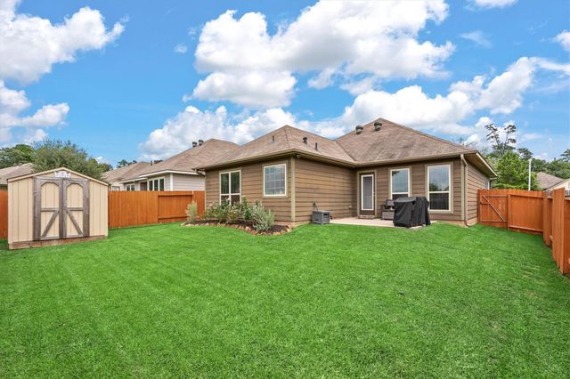 1928 Briar Grove Drive, Conroe, TX 77301